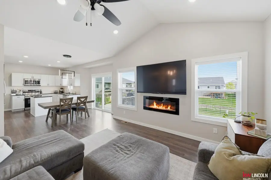 7420 N 49 Street, Lincoln, NE 68514 - #3
