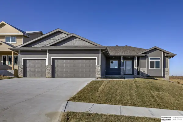 20820 Kansas Avenue, Elkhorn, NE 68022-0000