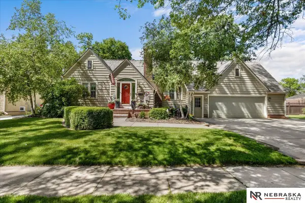 520 W 19th Street, Fremont, NE 68025