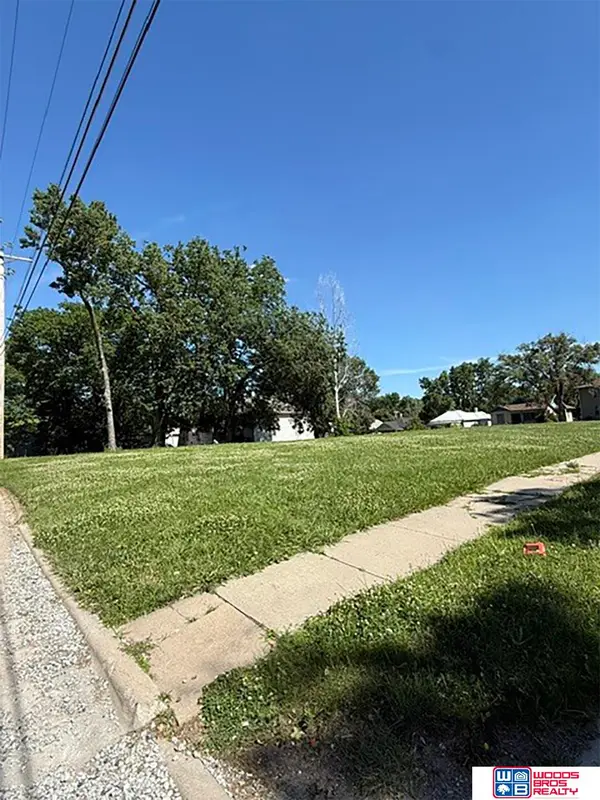 1100 Grant Street, Beatrice, NE 68310