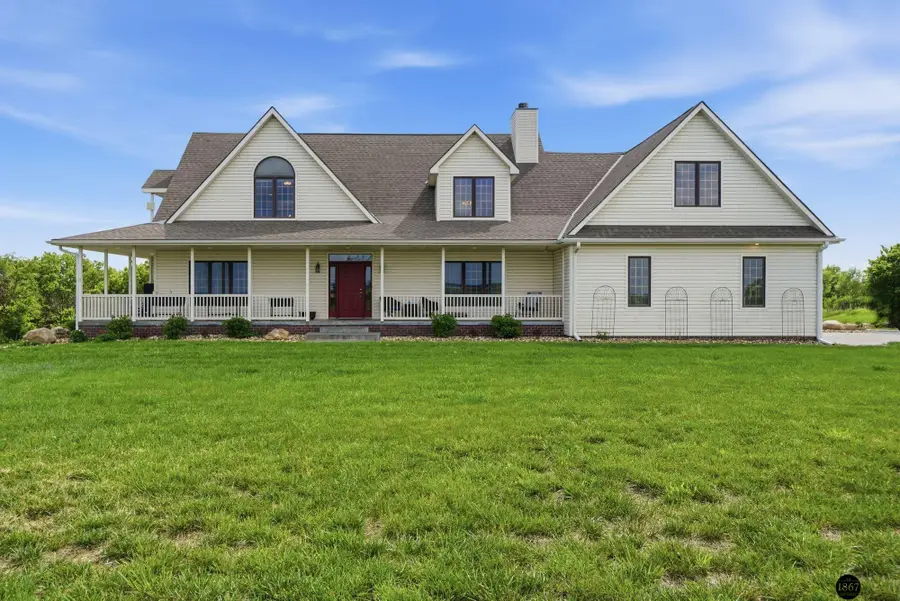 1561 Raymond Road, Garland, NE 68360 - #2