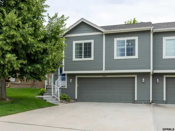 16405 Camden Avenue, Omaha, NE 68116