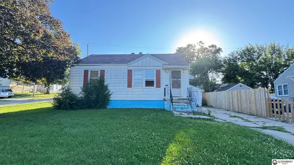 4916 S 41 Street, Omaha, NE 68107