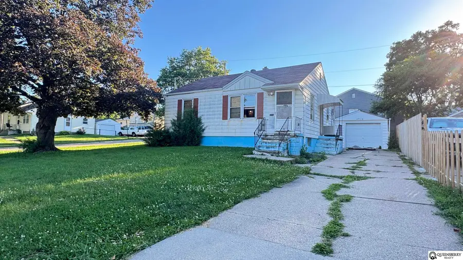 4916 S 41 Street, Omaha, NE 68107 - #2