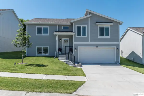 11117 Craig Street, Omaha, NE 68142