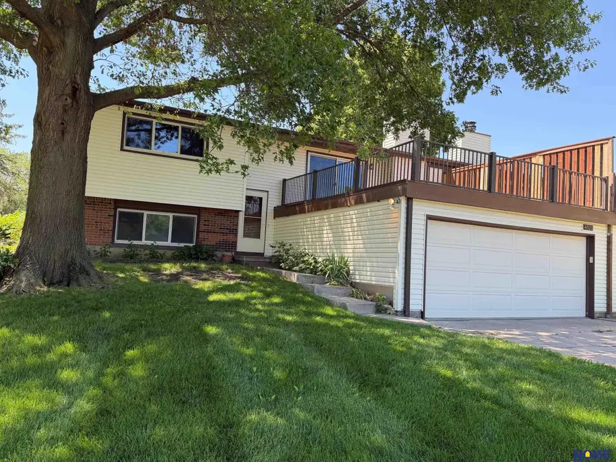 4521 Southwood Drive, Lincoln, NE 68512 - #2