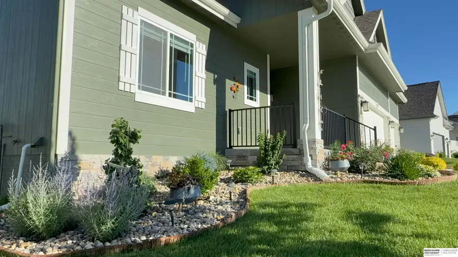 5520 N 181st Street, Elkhorn, NE 68022 - #3
