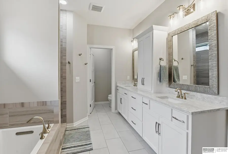 10215 Pintail Drive, Papillion, NE 68046 - #3