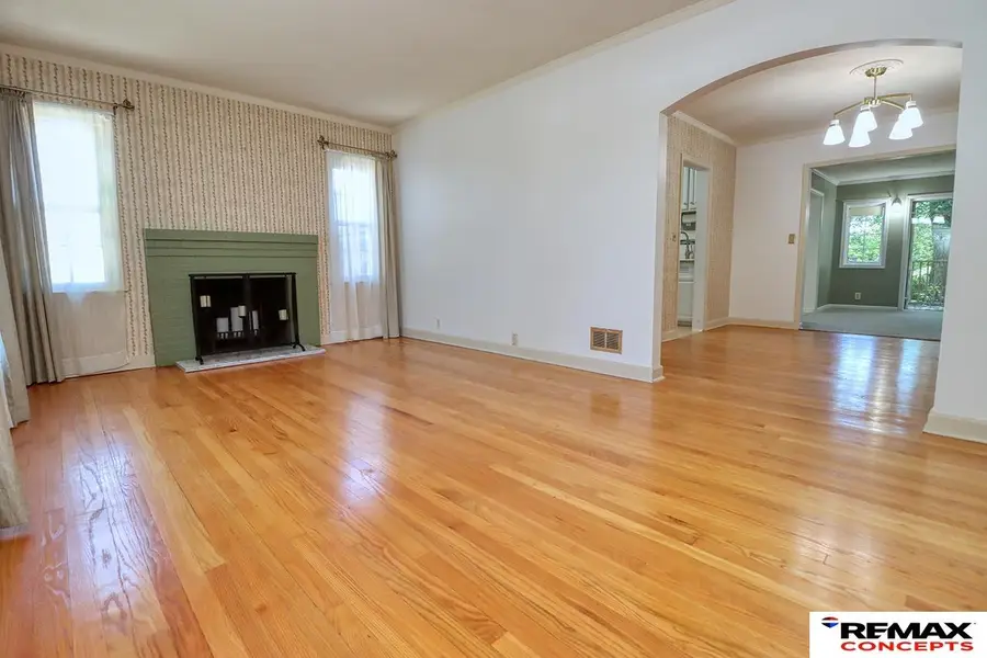 200 S Cotner Boulevard, Lincoln, NE 68510 - #3
