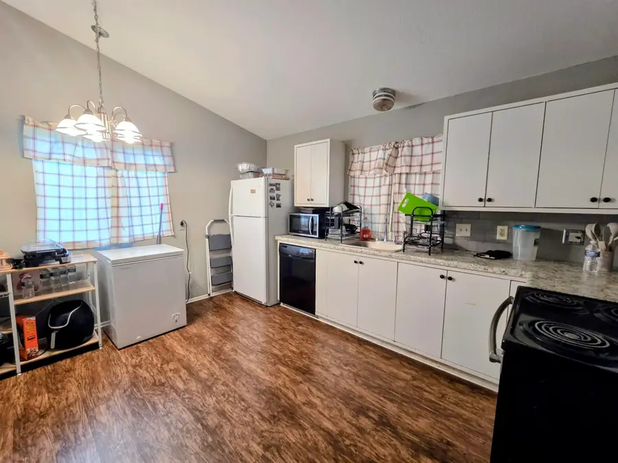 8462 Grand Avenue, Omaha, NE 68134 - #2