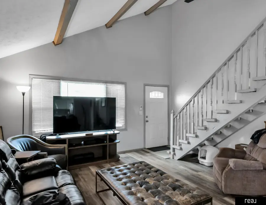 6527 & 6529 Lafayette Avenue, Omaha, NE 68132 - #2