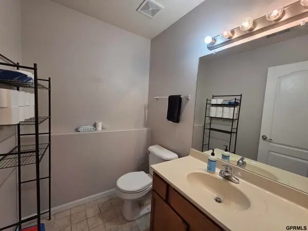 16419 Fowler Avenue, Omaha, NE 68116