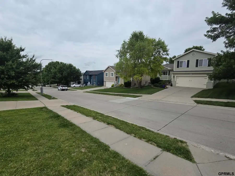 16419 Fowler Avenue, Omaha, NE 68116 - #2