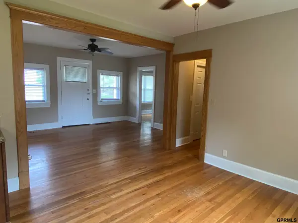 3309 Arbor Street, Omaha, NE 68105