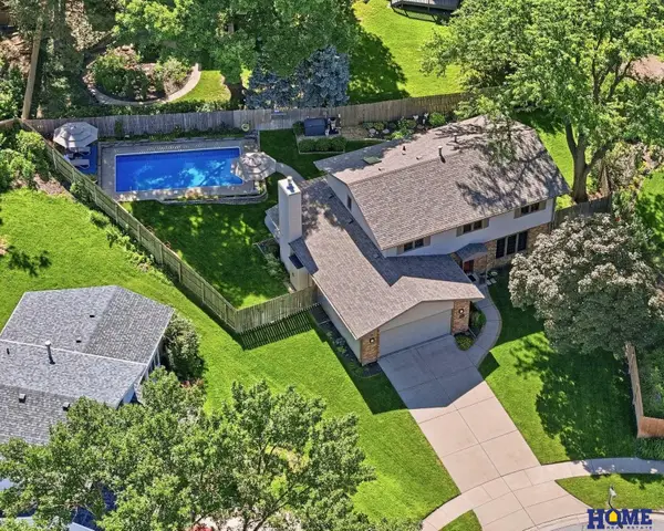 7311 Raven Circle, Lincoln, NE 68506