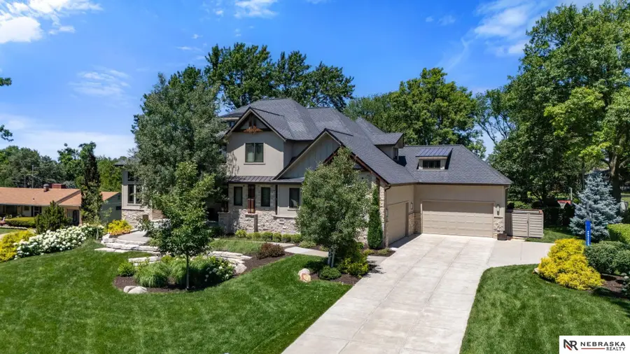 9414 Davenport Street, Omaha, NE 68114 - #2