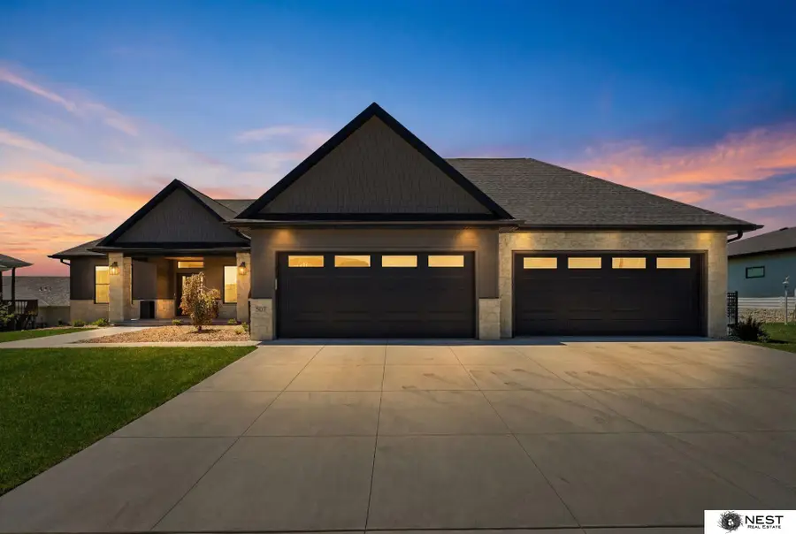 507 Deep Water Bay, Lincoln, NE 68527 - #2
