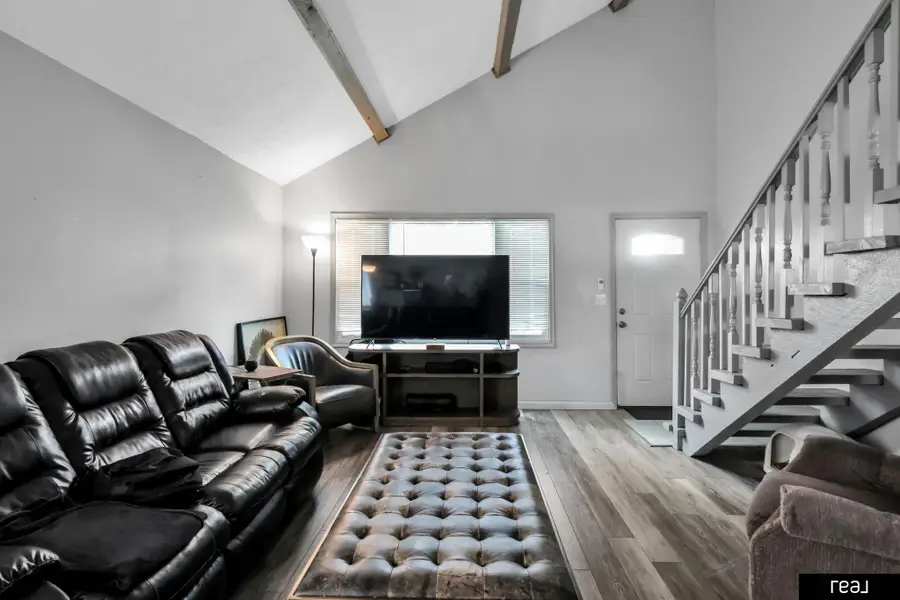 6527 & 6529 Lafayette Avenue, Omaha, NE 68132 - #2
