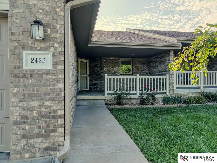 2432 N 87th Street, Lincoln, NE 68507 - #3