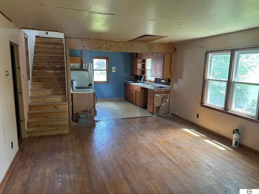 906 Stephens Avenue, Dorchester, NE 68343 - #3