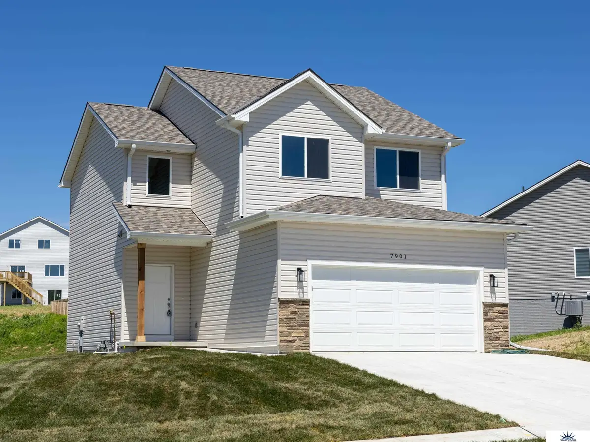 7901 N 94th Street, Omaha, NE 68122 - #1
