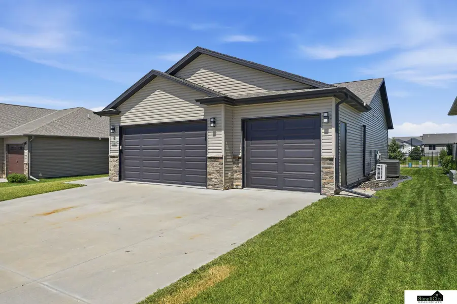 1121 N 99th Street, Lincoln, NE 68527 - #3
