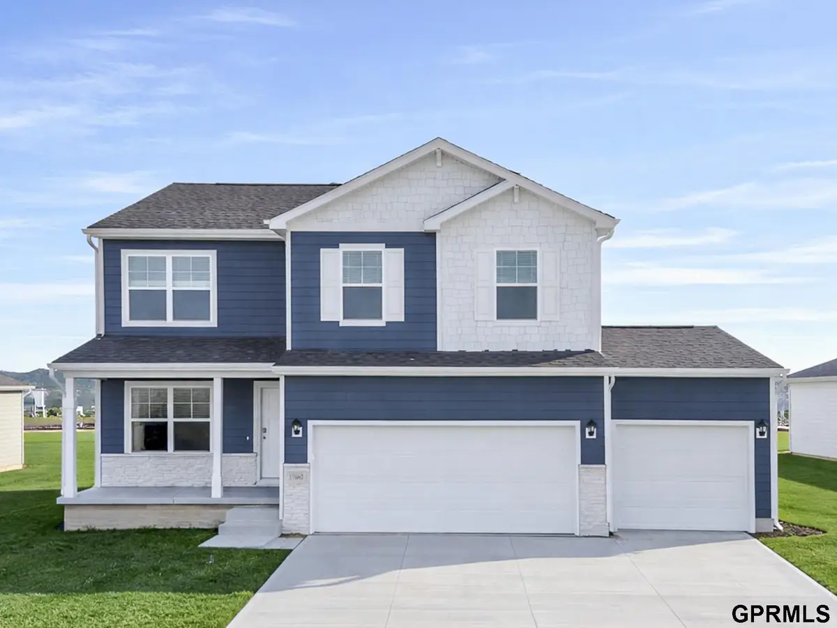 8210 N 175 Street, Bennington, NE 68007 - #1