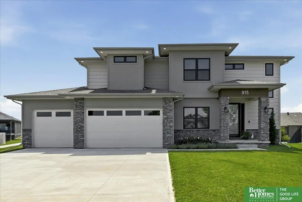 915 Elm Circle, Springfield, NE 68059 - #1