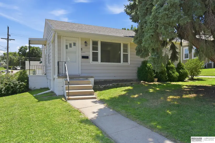 3901 Gold Street, Omaha, NE 68105 - #2