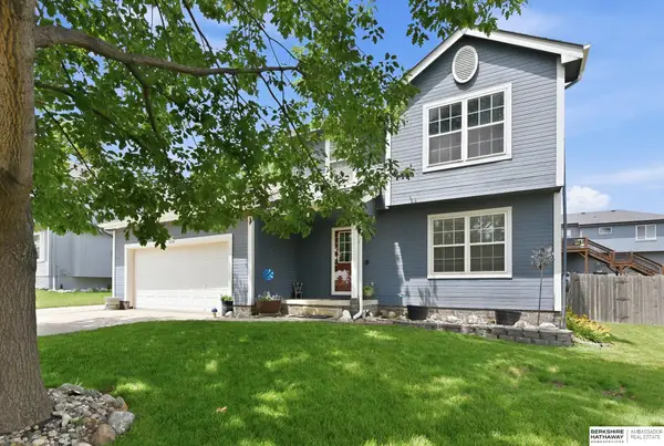 1404 Durham Drive, Papillion, NE 68133