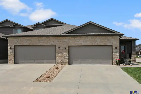 3840 Chileno Drive, Lincoln, NE 68516