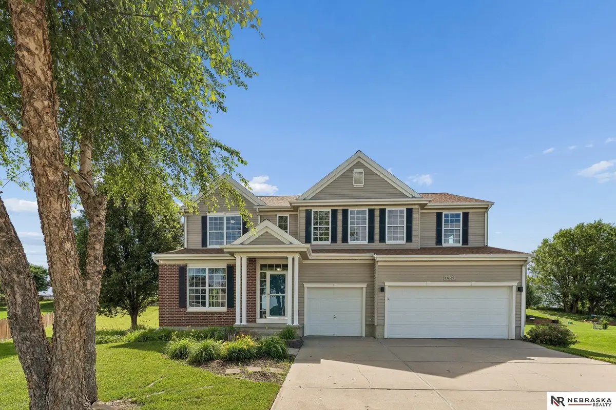 1809 Port Royal Circle, Papillion, NE 68046 - #1