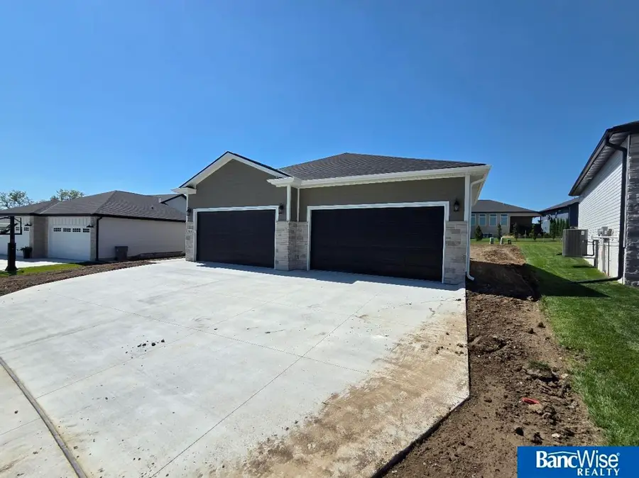 7919 Kallum Drive, Lincoln, NE 68516 - #3