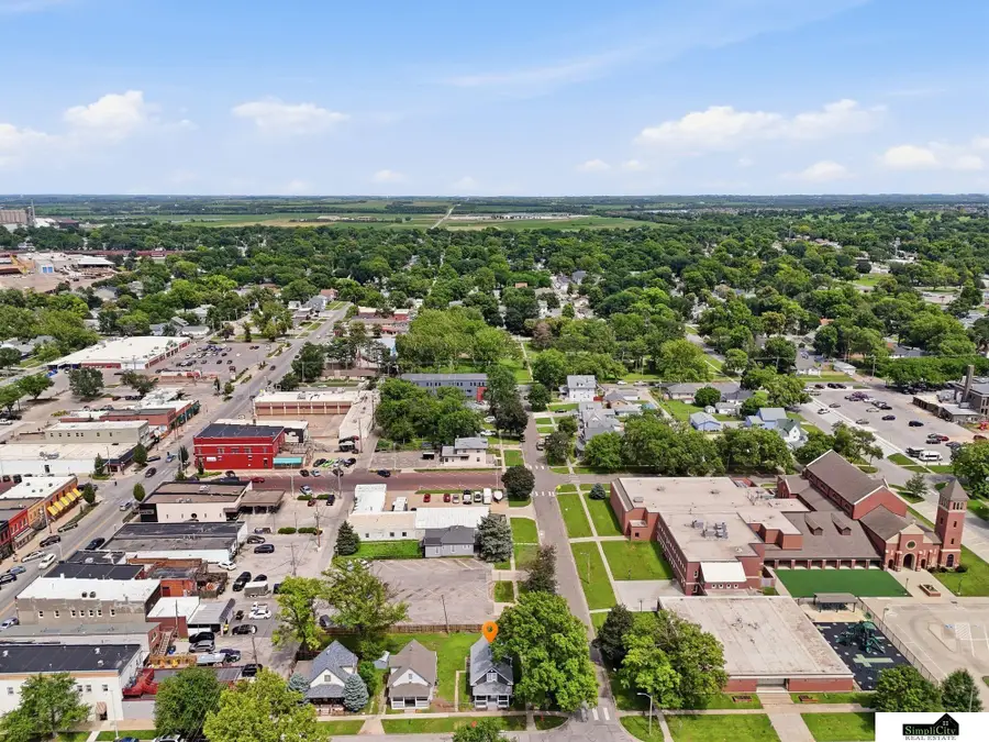 4300 N 61st Street, Lincoln, NE 68507 - #2