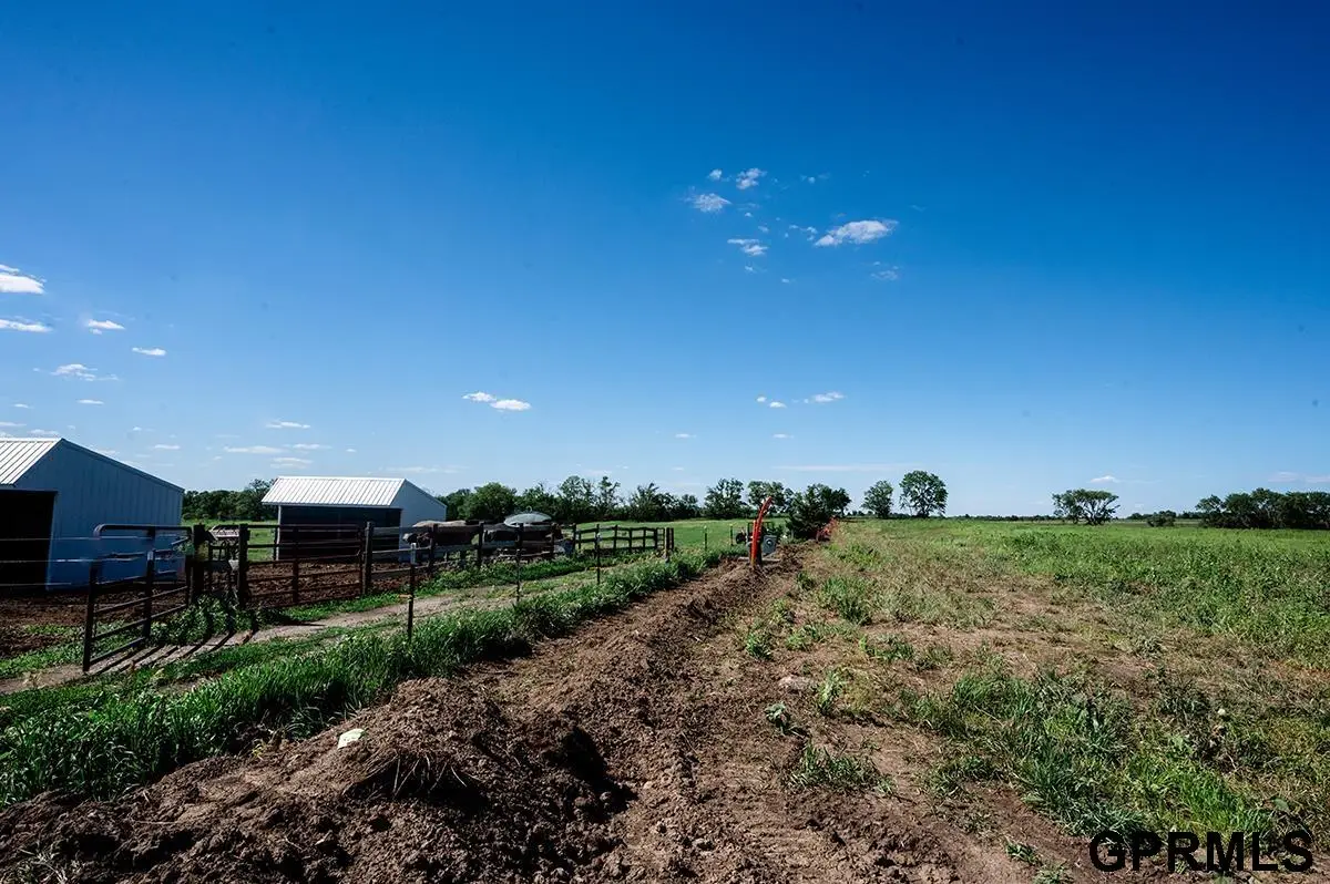 1401 Ridge Road, Hickman, NE 68372 - #1