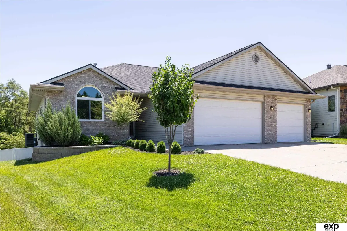 230 E View Drive, Council Bluffs, IA 51503 - #1