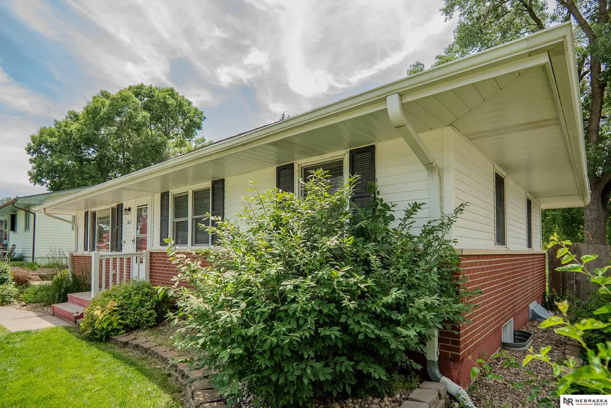 7011 Orchard Street, Lincoln, NE 68505 - #1