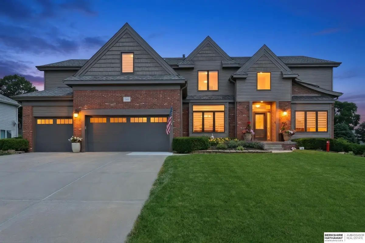 2709 N 159th Street, Omaha, NE 68116 - #1