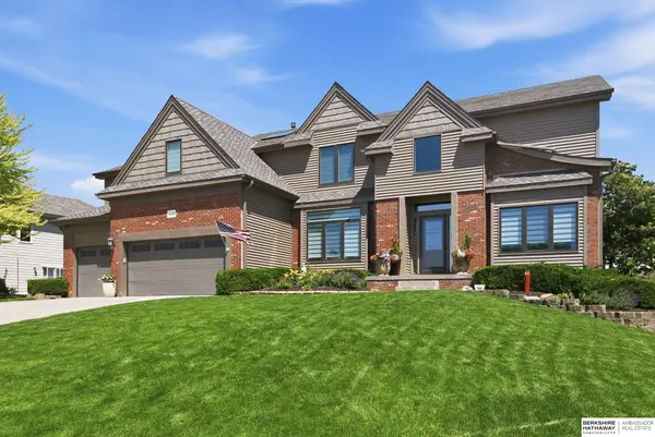 2709 N 159th Street, Omaha, NE 68116