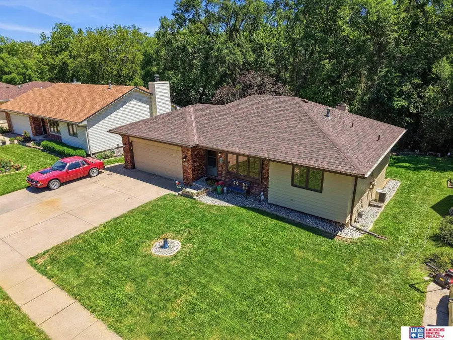 6110 S 53rd Street, Lincoln, NE 68516 - #2