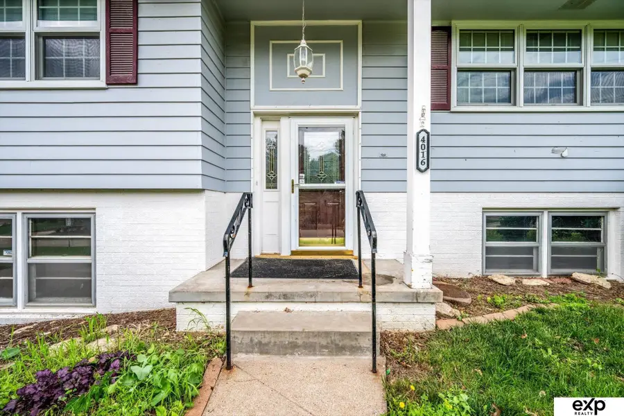 4016 Clifton Drive, Omaha, NE 68134 - #3