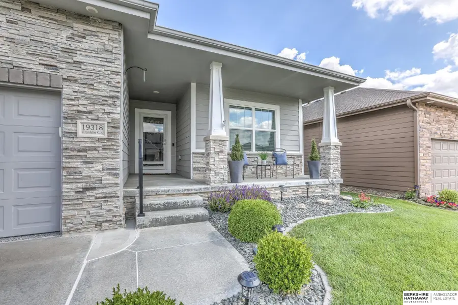 19318 Franklin Circle, Chicago, NE 68022 - #2