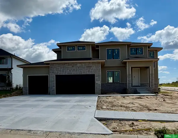 5401 N 196th Avenue, Elkhorn, NE 68022