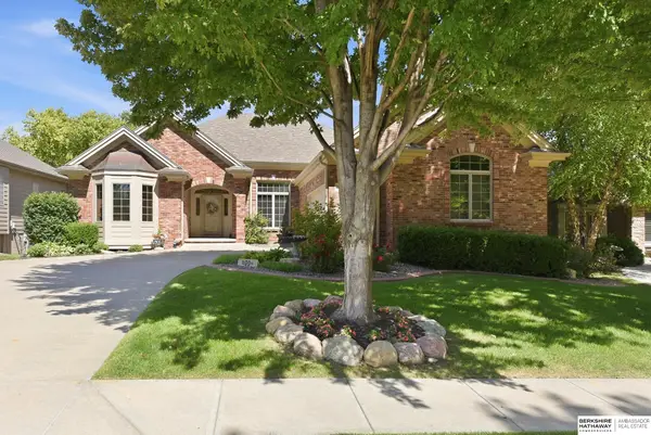 1213 S 194th Street, Omaha, NE 68130
