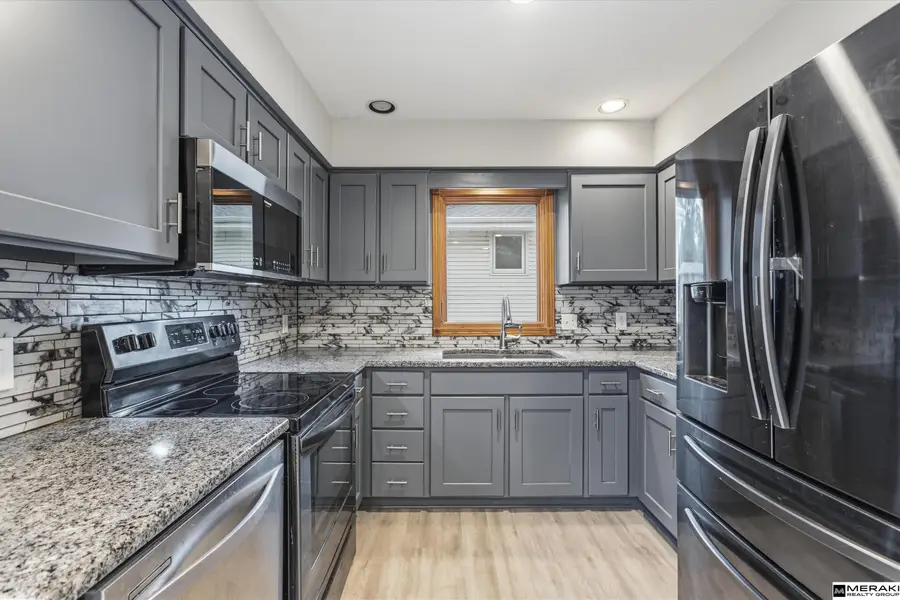 9441 Miami Street, Omaha, NE 68134 - #2