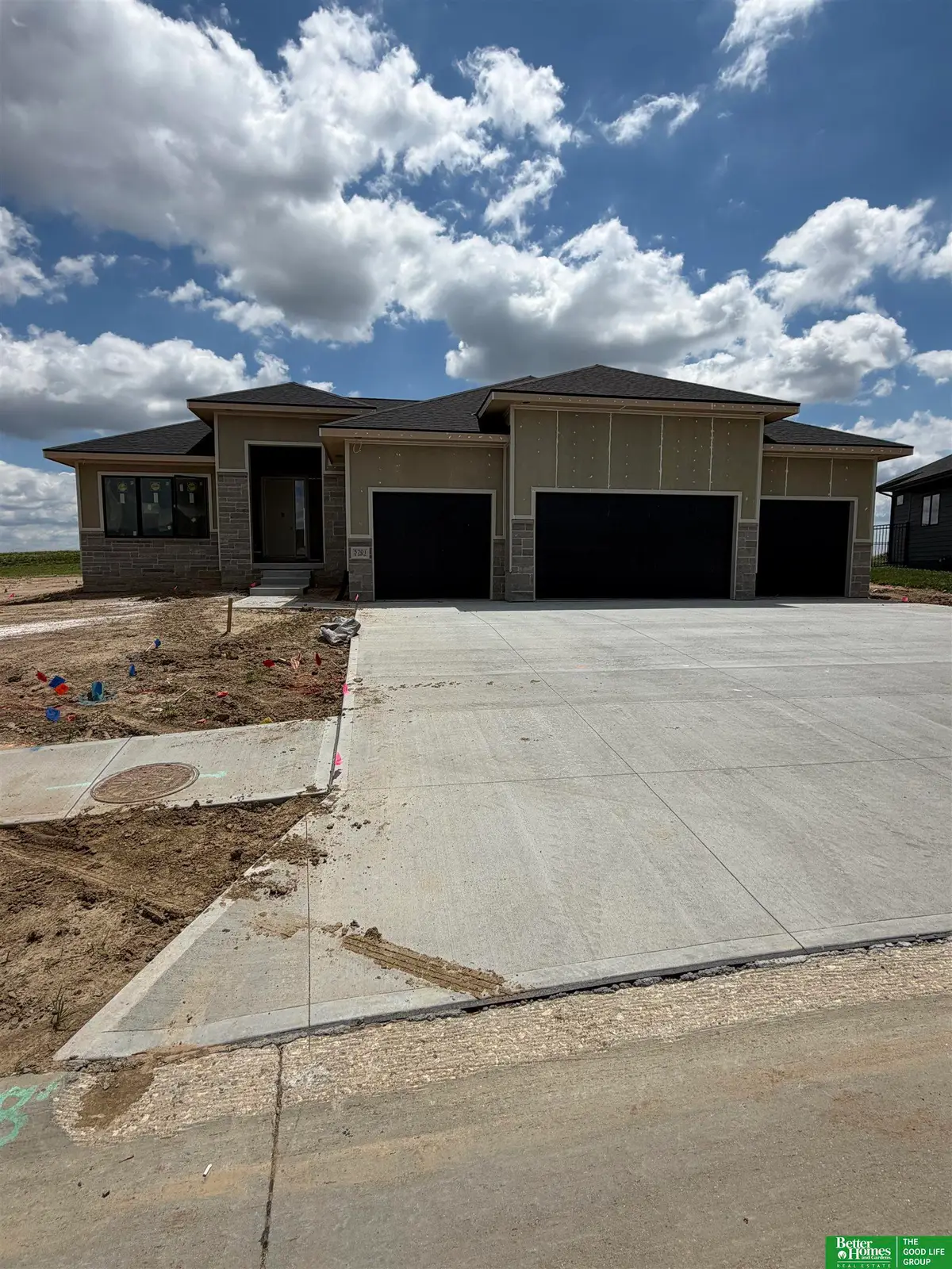 5701 N 195th Street, Elkhorn, NE 68022 - #1