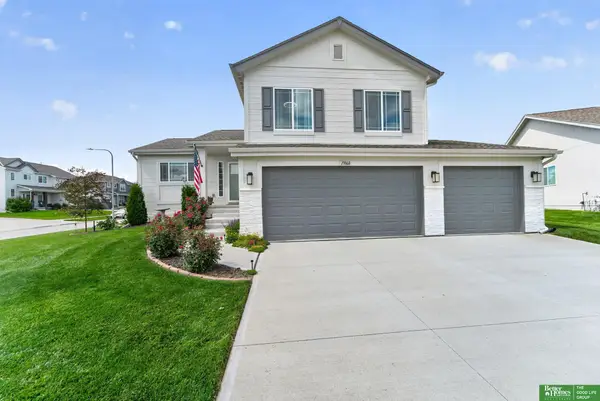 19868 Birch Avenue, Gretna, NE 68028