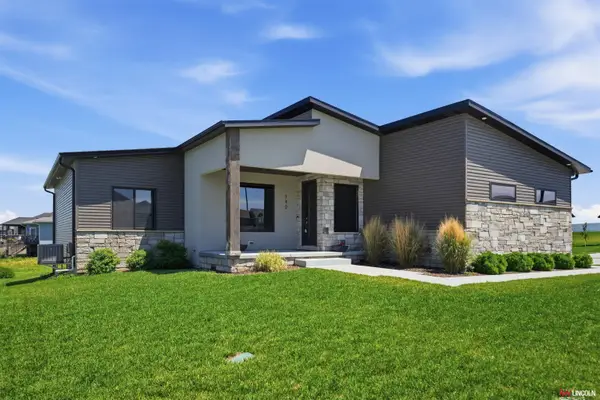740 W Panorama Road, Lincoln, NE 68523