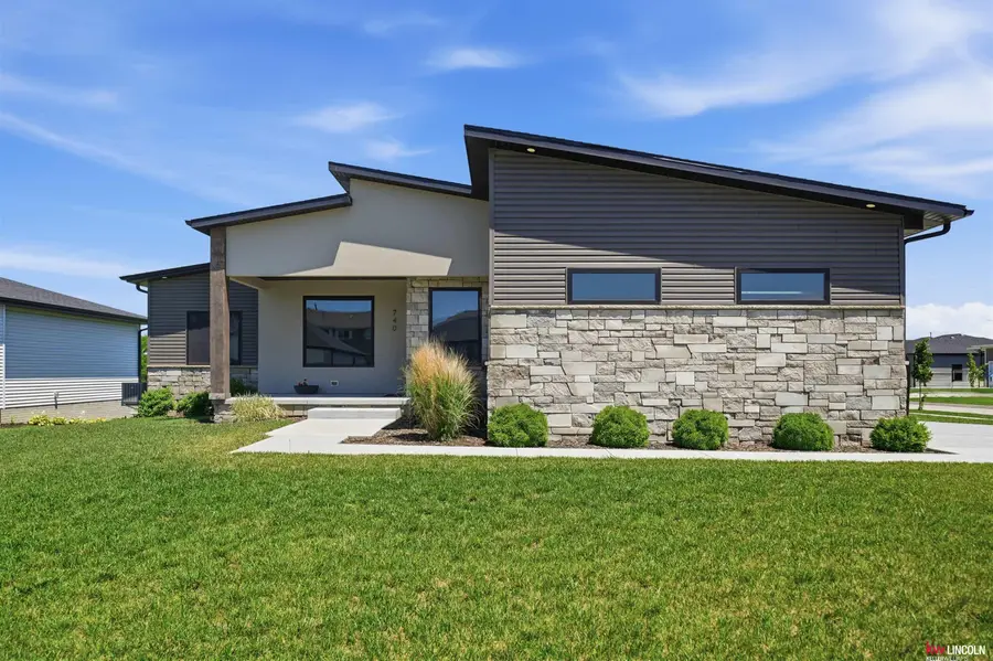 740 W Panorama Road, Lincoln, NE 68523 - #2