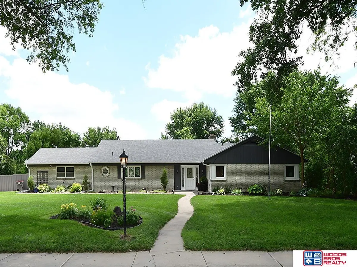 1600 S 4th Avenue, Beatrice, NE 68310 - #1